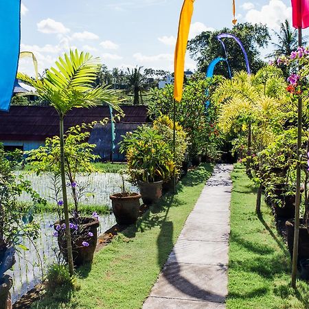 Matra Bali Guesthouse Canggu Buitenkant foto