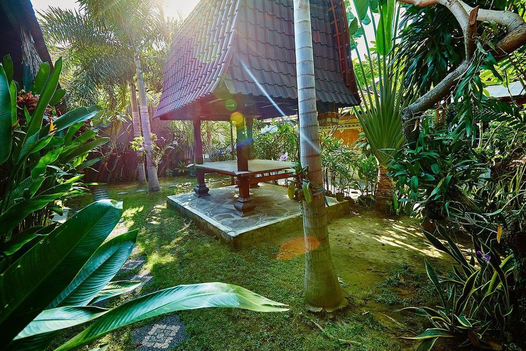 Matra Bali Guesthouse Canggu Buitenkant foto