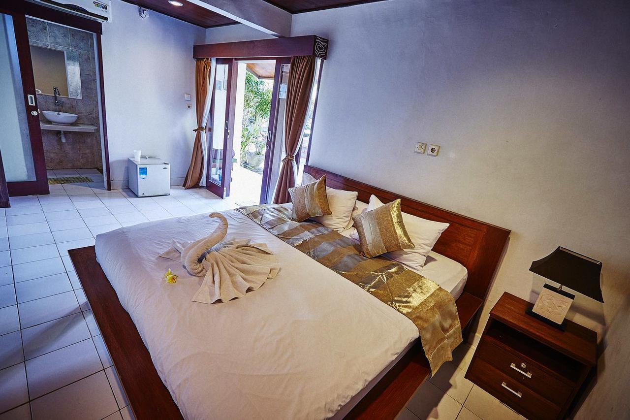 Matra Bali Guesthouse Canggu Buitenkant foto